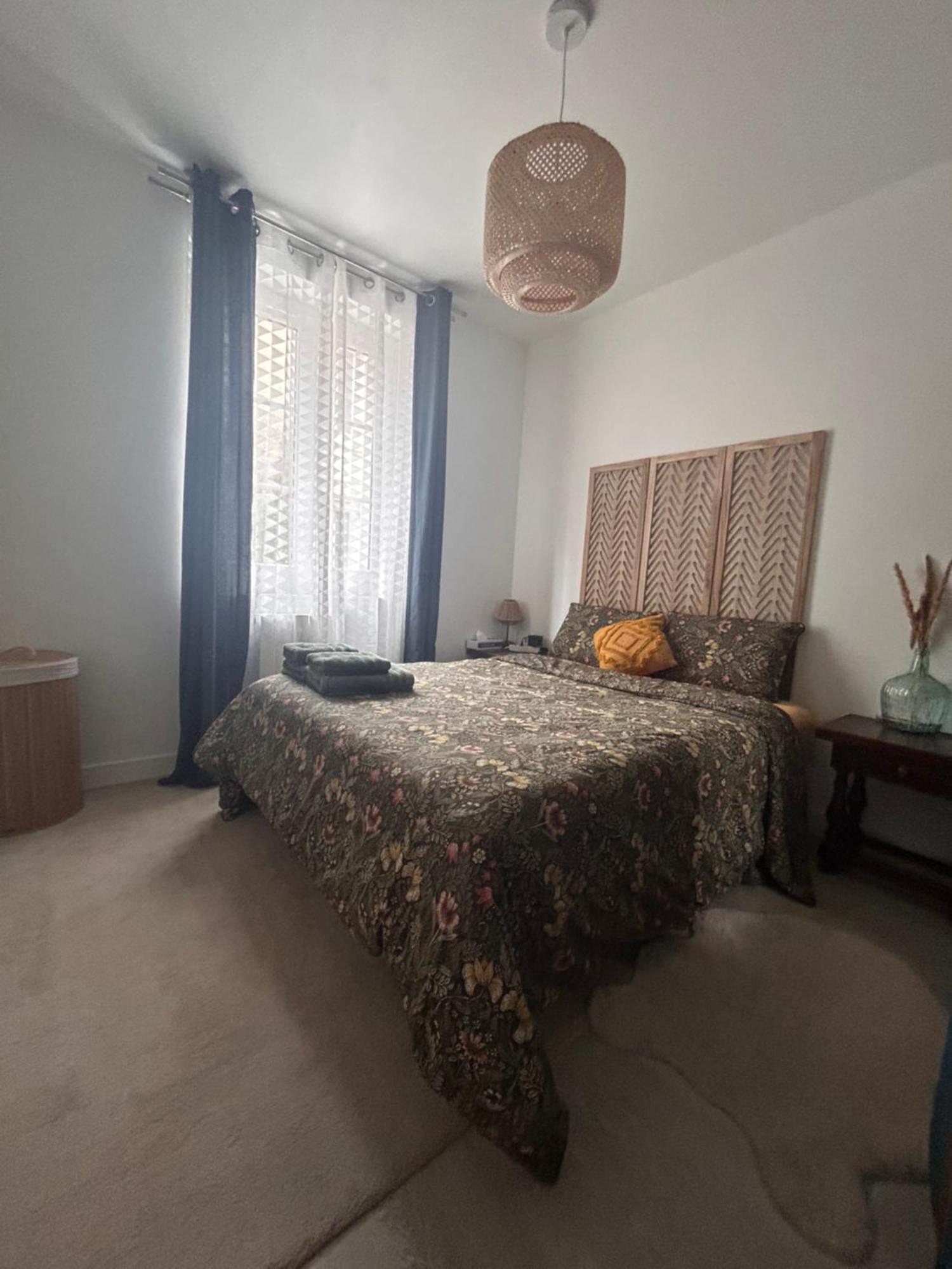 Yousra Appartement Poitiers Esterno foto